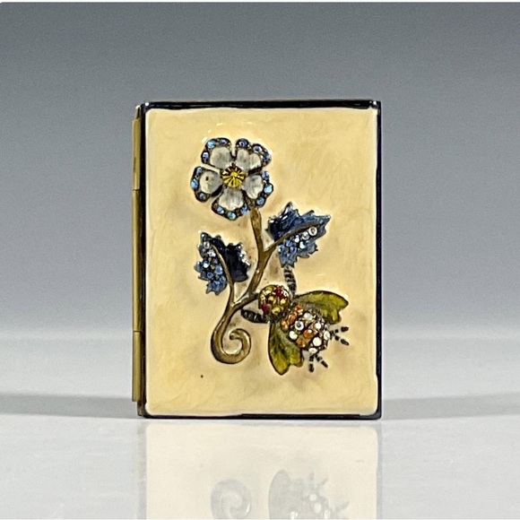 JAY STRONGWATER ENAMELED MINIATURE BIFOLD PICTURE FRAME
NEW
5055 - Picture 1 of 4